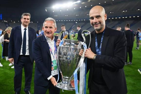 开云下载-贝吉里斯坦：我在曼城最顶尖的成就是赢得欧冠冠军